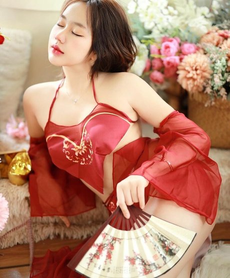 Moddum star erotic photos