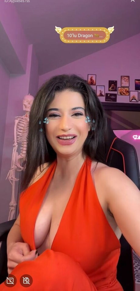 AyparsSss star sexy images