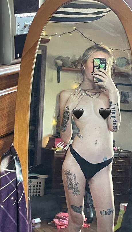 Lilplaybunny nudes actress image