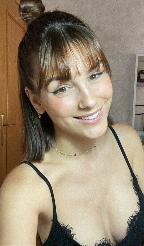 Miriam Villoria high quality star pictures