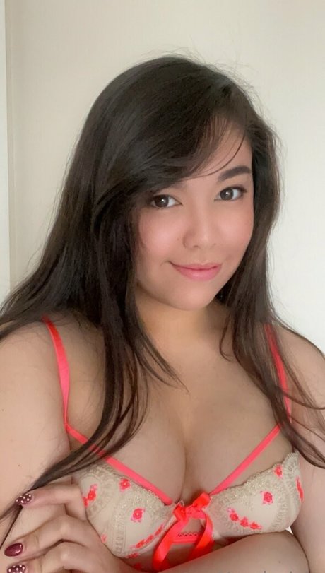 yandericia pornstar pretty galleries