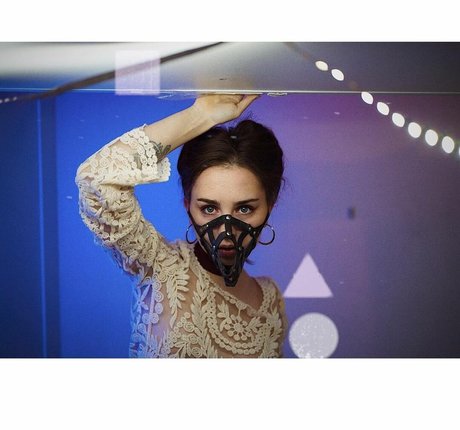 Anna Kotova star sexy images