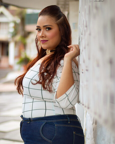 Marcela Galaviz art star pics