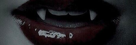 Vampira muy Hot_ beautiful actress photo