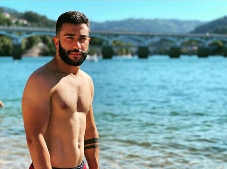 Bruno Linhares xxx pornstar image