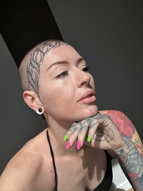 Aydan Rei hot pornstar img