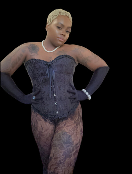 Black Bonnie Parker_ erotic star pics