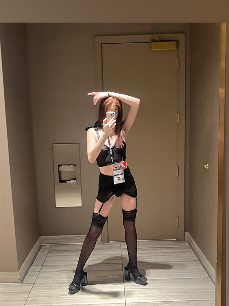 Ava Davis erotic actress archive