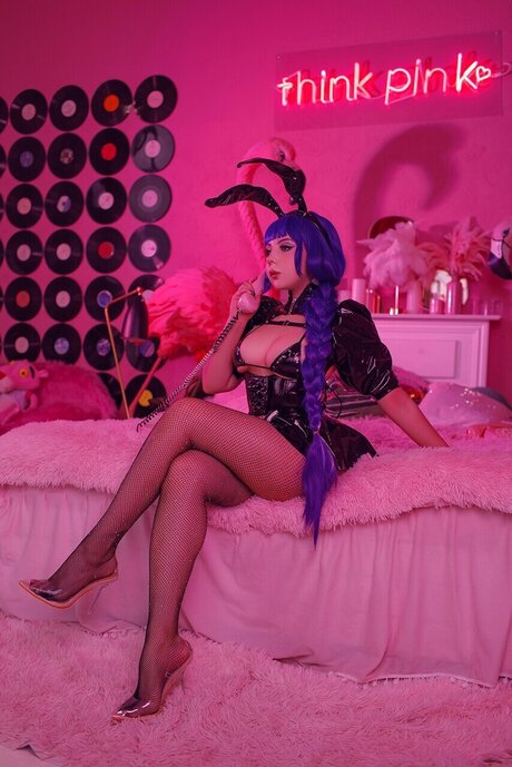 Aperolparty high quality pornstar pictures