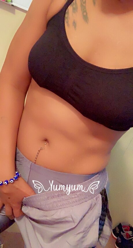 Yumyum pornstar hd image