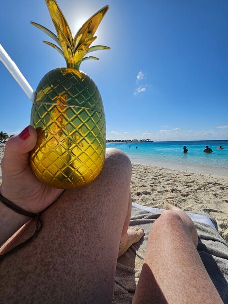 Freckle Freya erotic pornstar pictures