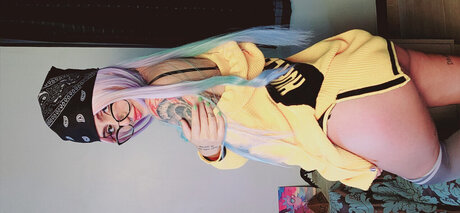 Babe Wolf porn actress pics