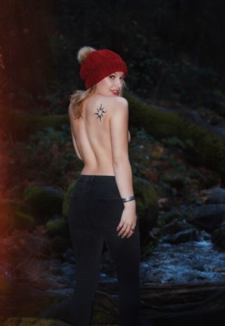 Aydree naked star photo