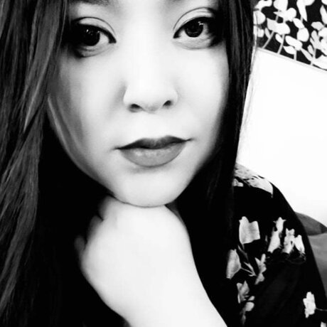 Lucyblue214 hot actress pic