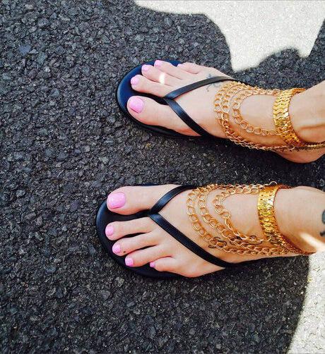 Sexy Latina Feet top pornstar galleries