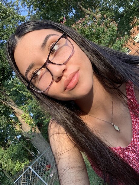 Dazequasar exclusive actress image