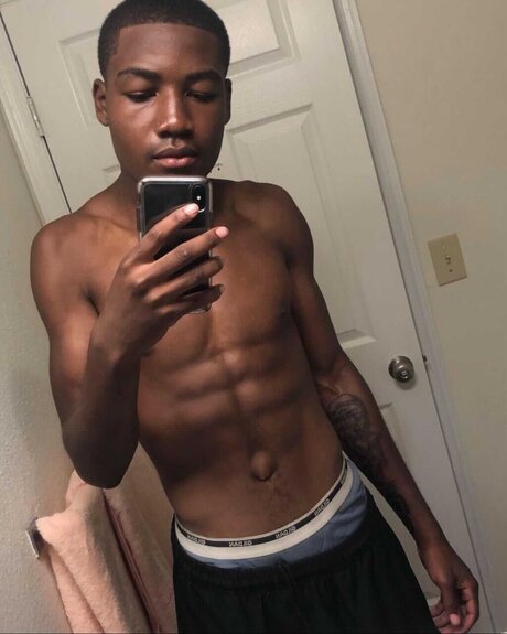 YeahDez beautiful pornstar pic