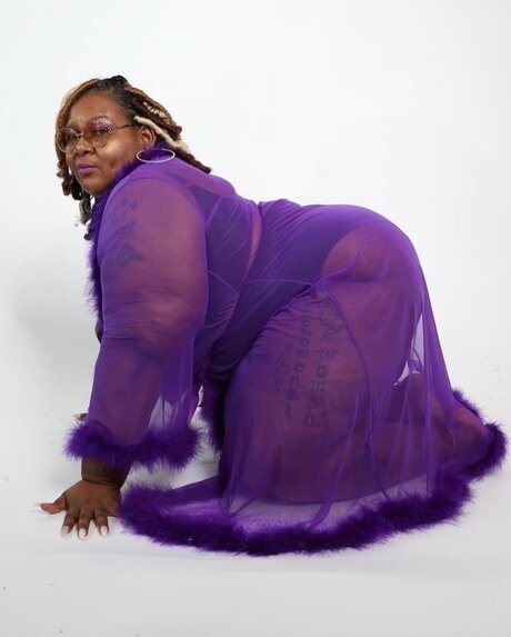 ThickGoddess hd model pictures