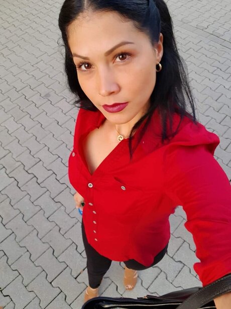 Yisi Candy nudes pornstar images