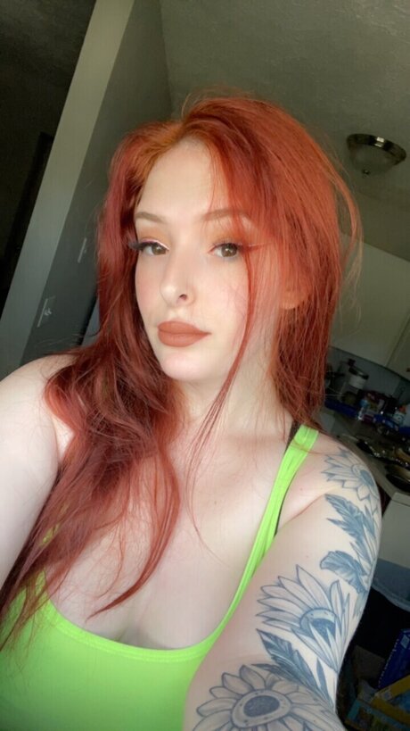 QueenRed_ model sex pictures