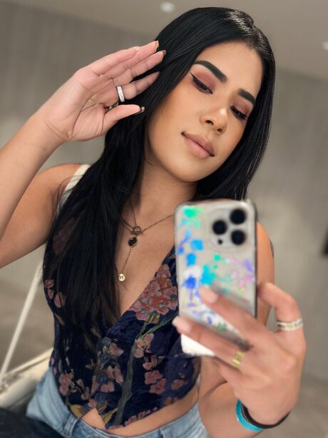 Sweet Chiquita star nude galleries