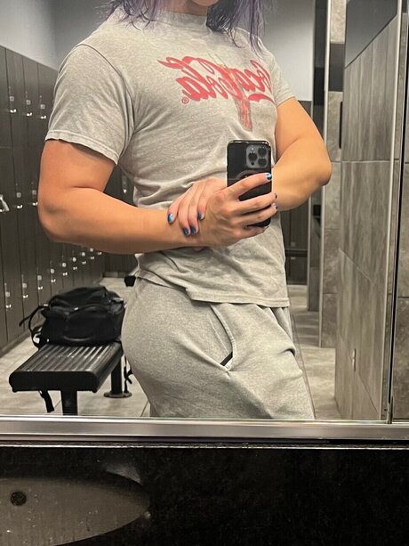 Luna Blue Moona star best image