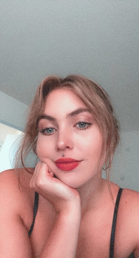 Uhm pornstar sexy pics