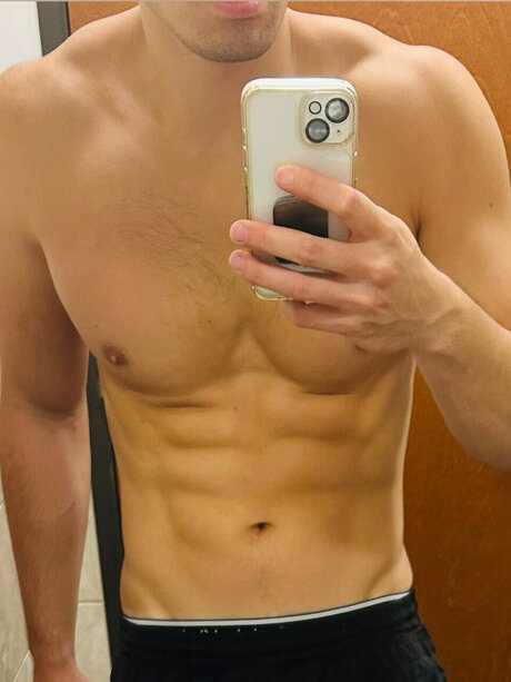 Kevin L model nudes pic