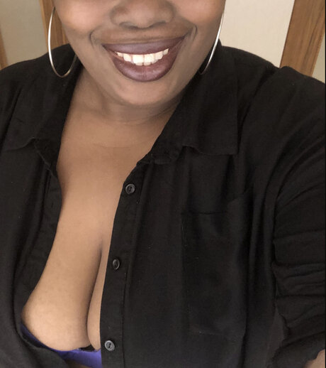 Ladisweetness porn actress pics