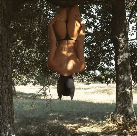 ai girlfriend onlyfans pornographic image