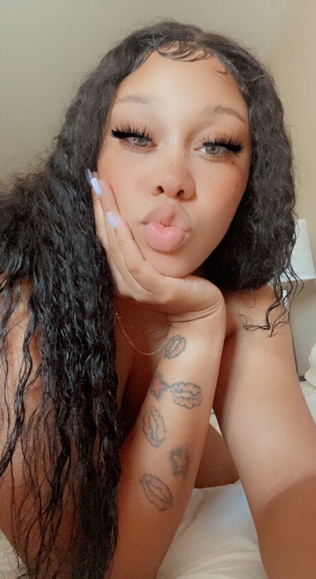 Eryn Cheetah model porn images