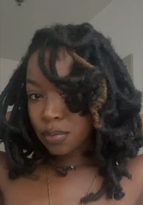 Pretty Brown hd pornstar pic