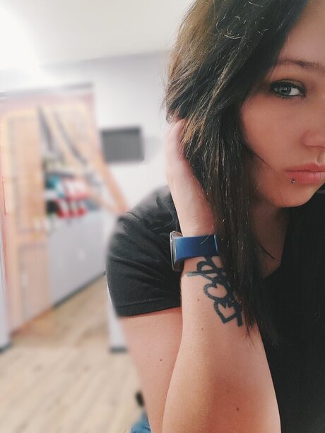 Montanachick beautiful pornstar galleries