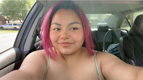 Hailley_ nudes actress img