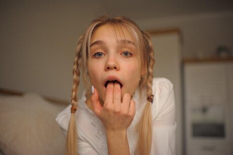 babyfromtheforest star sexy photo