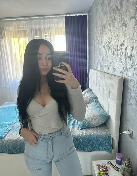 littlealicexxx hd model pics