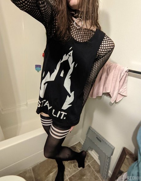 n somnium exclusive pornstar pic