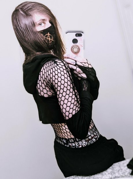 hot blonde onlyfans sexy xxx images