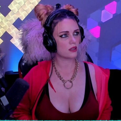 scxrlet64 star sexy images