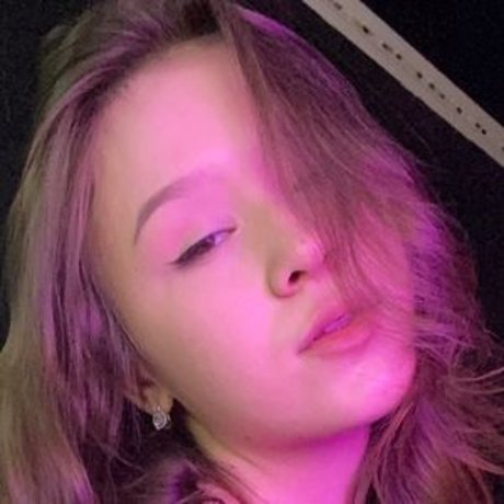 Memozka art model photo