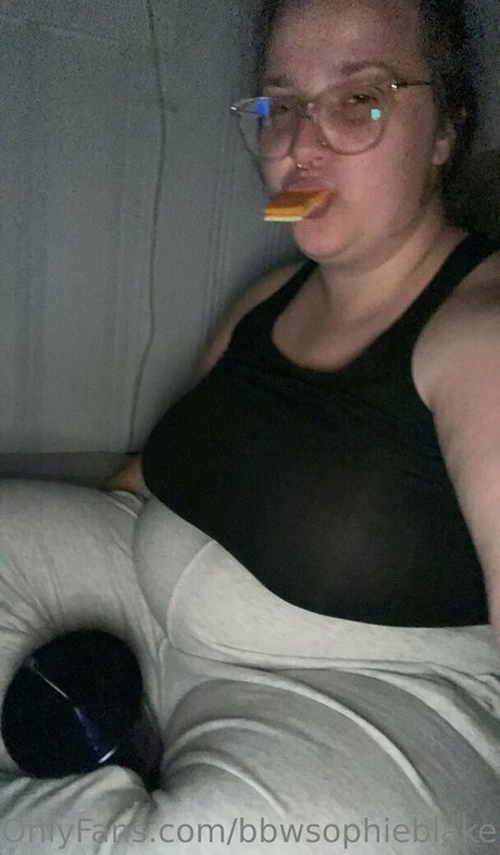 bbwsophieblake nude actress pics