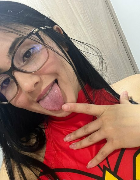 iamqueenjaii pornstar adult photo