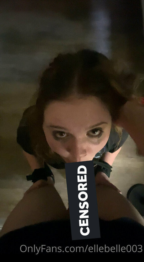 ellebelle003 porn model pic