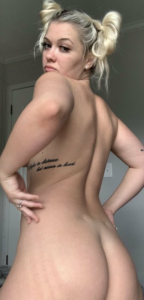 thaslinkytwinkyshow model hd picture