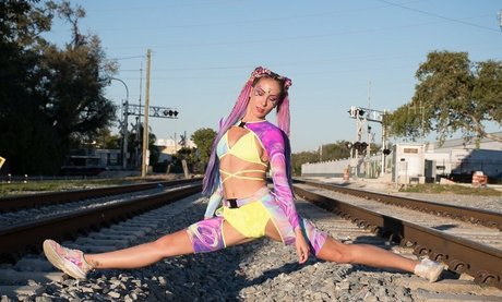 dancewithana hd pornstar photos