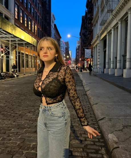 Gabriella Couto star pics