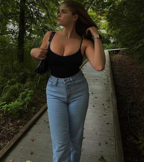 Gabriella Couto hd model images