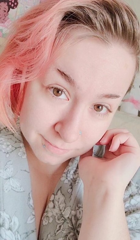 peachyneko star beautiful photo