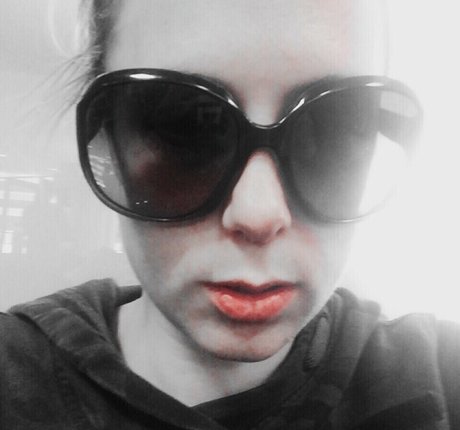 Iliza Shlesinger model perfect image