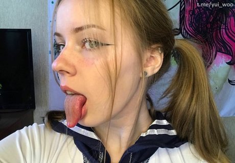 Yuiwoo star exclusive archive